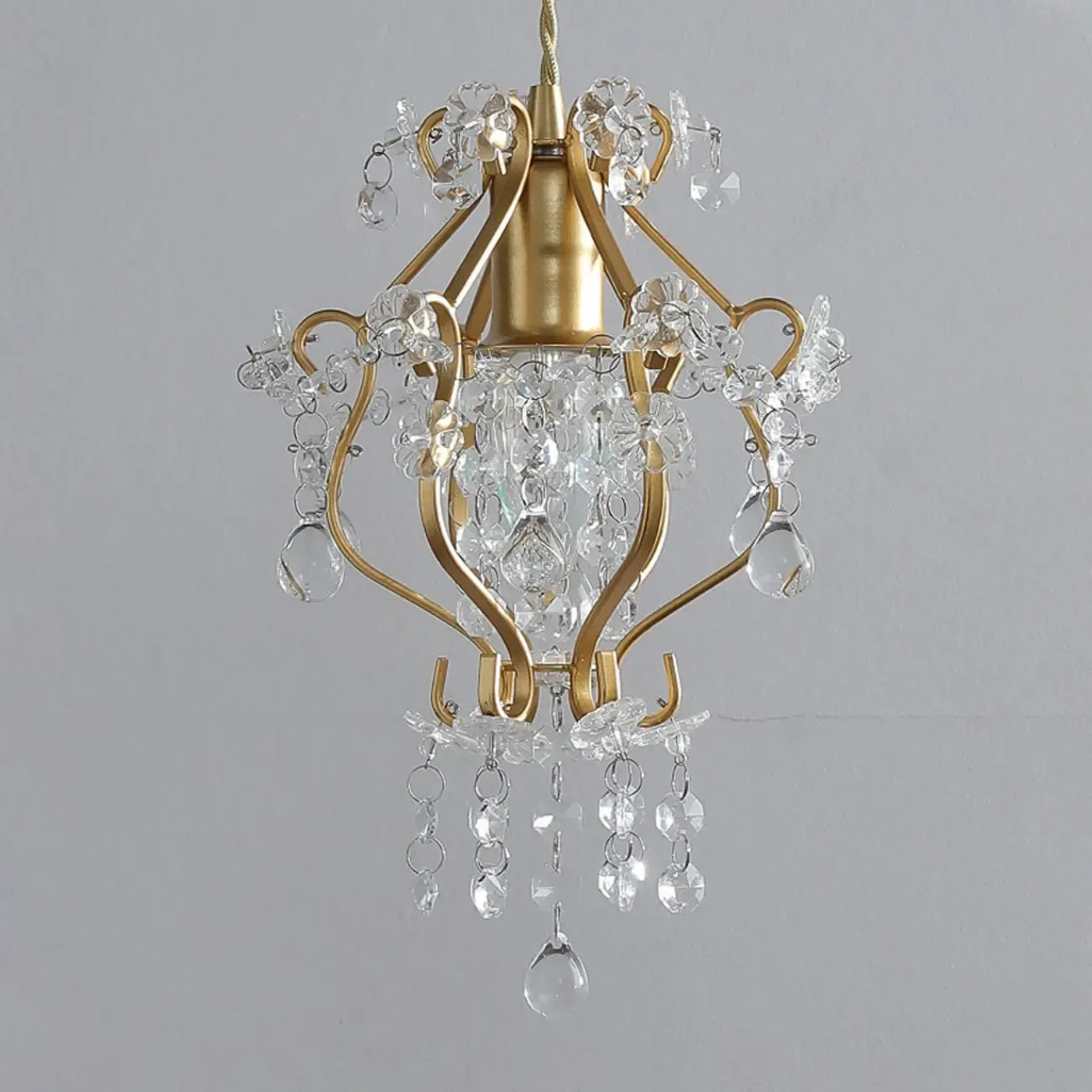 Elegant Crystal Gold Pendant Light for Dining Room