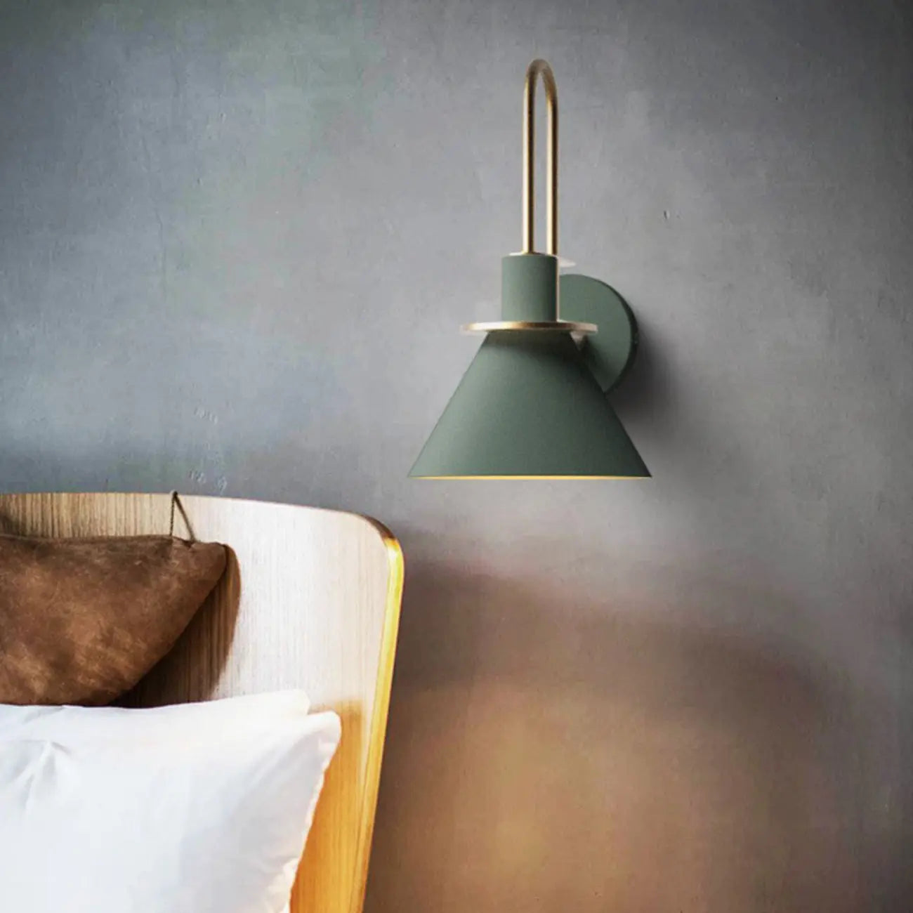 Modern 1-Light Cone Bath Vanity Light with Iron Shade