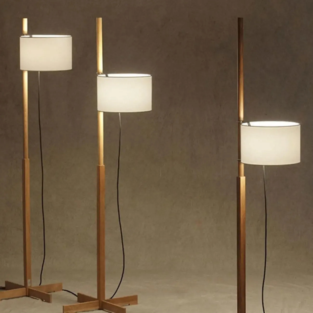 Modern Wooden Floor Lamp Fabric Shade Plug-In for Living Room