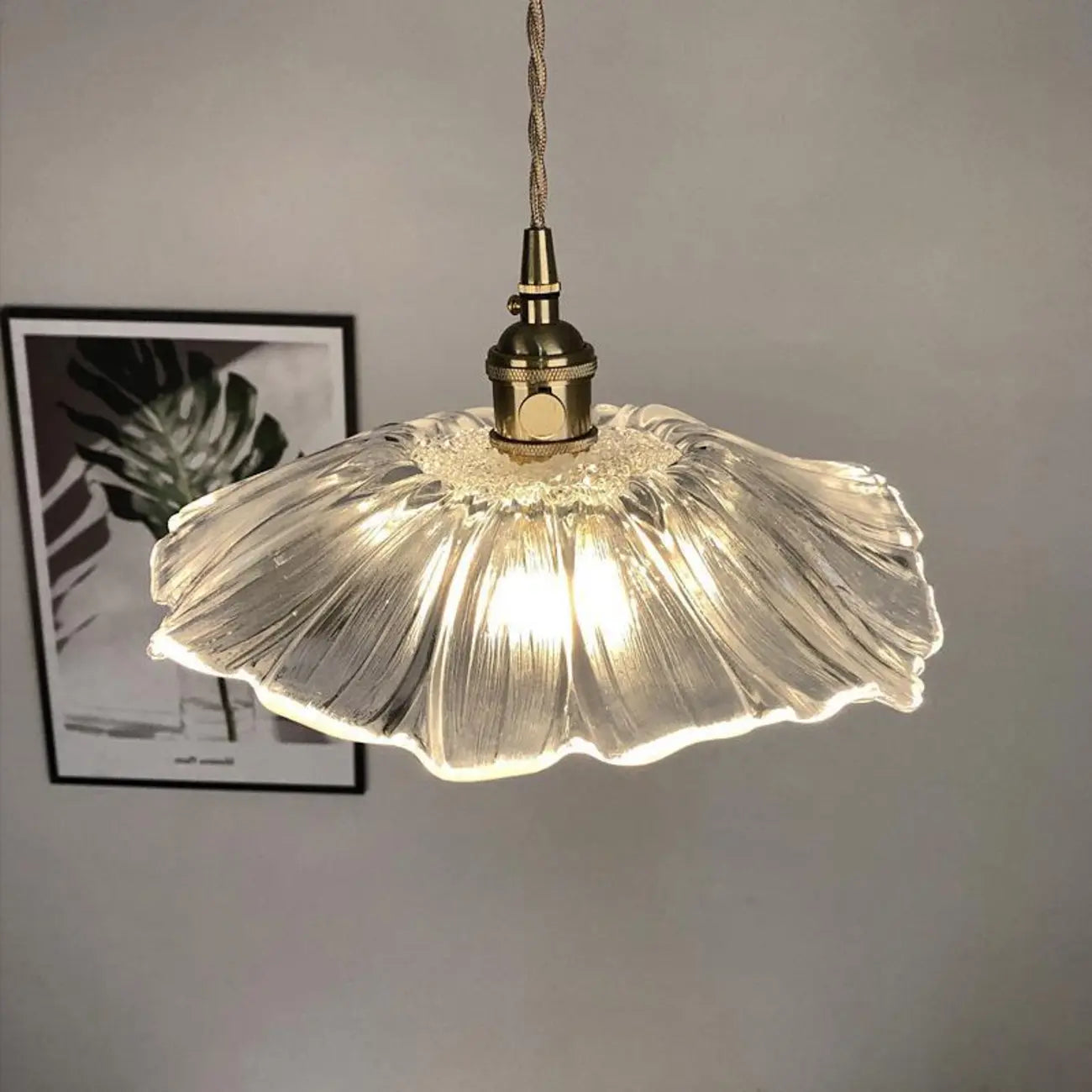 Elegant Glass Flower Pendant Light for Indoor Adjustable