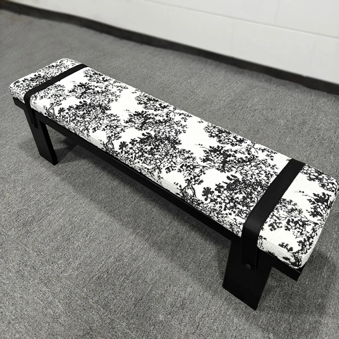 Minimalist Upholstered Bedroom Bench with Soft Cushion