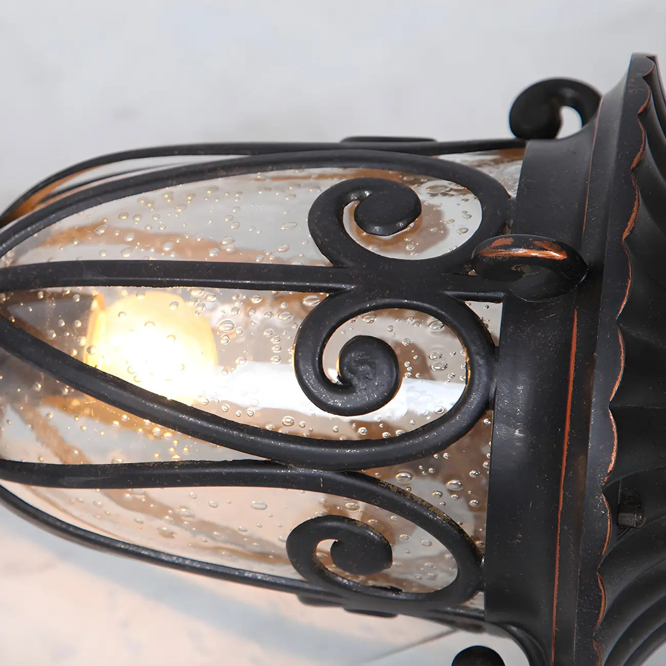 Retro Elegant Wired Black Metal Decorative Post Cap Light