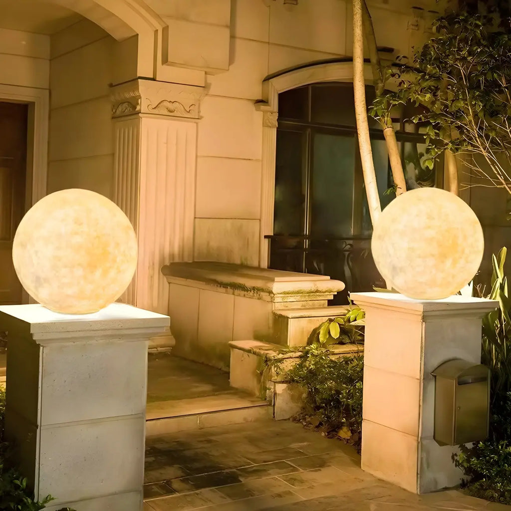 Solar Garden Resin Ball Shape Outdoor Post Lights