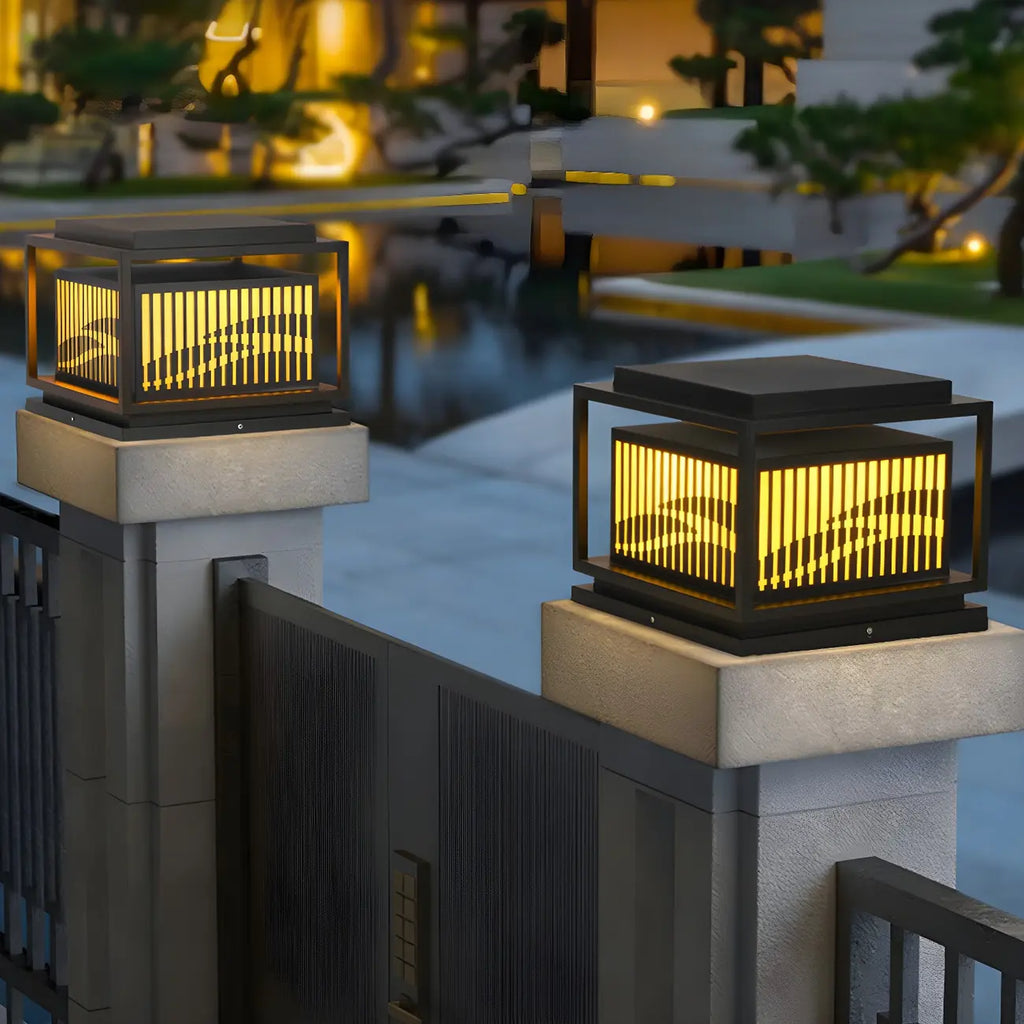 Waterproof Outdoor Wired Rectangular Post Cap Light