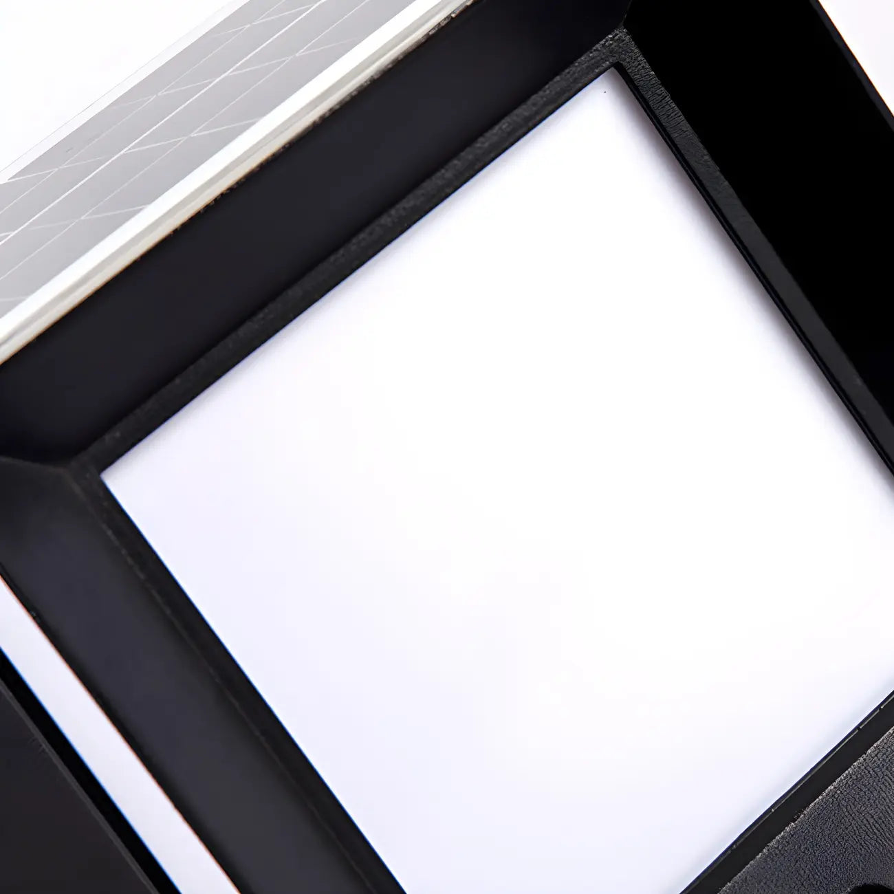 Waterproof Solar Black Metal Cube Outdoor Post Lights
